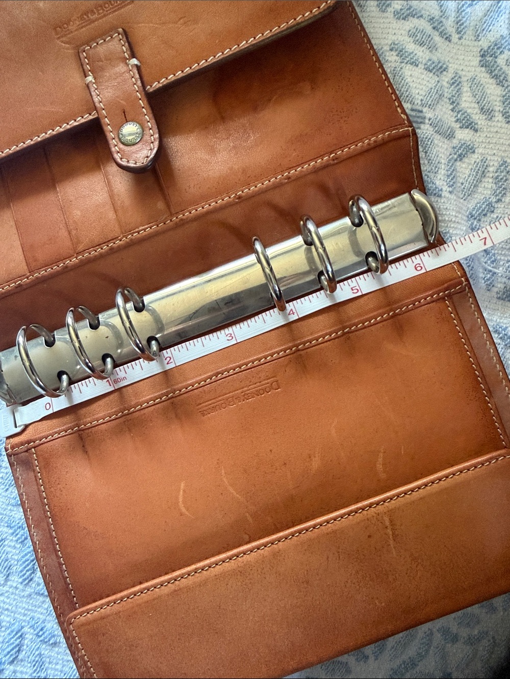 Dooney & Bourke Tan Brown Leather Snap-Tab Folio - Picture 10 of 11